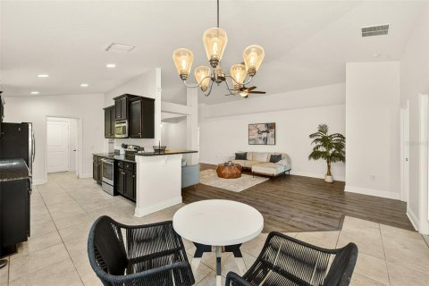 Casa en venta en Riverview, Florida, 3 dormitorios, 181.9 m2 № 2198450 - foto 11