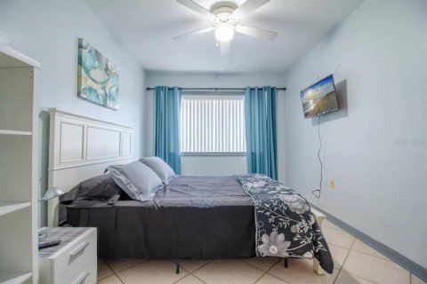 Villa ou maison à louer à Orlando, Floride: 3 chambres, 95.04 m2 № 531272 - photo 11