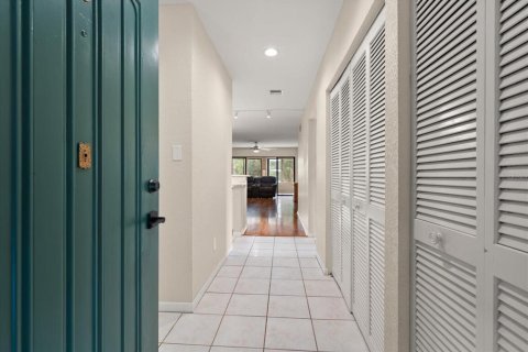 Condo in Belleair, Florida, 2 bedrooms  № 2208317 - photo 7
