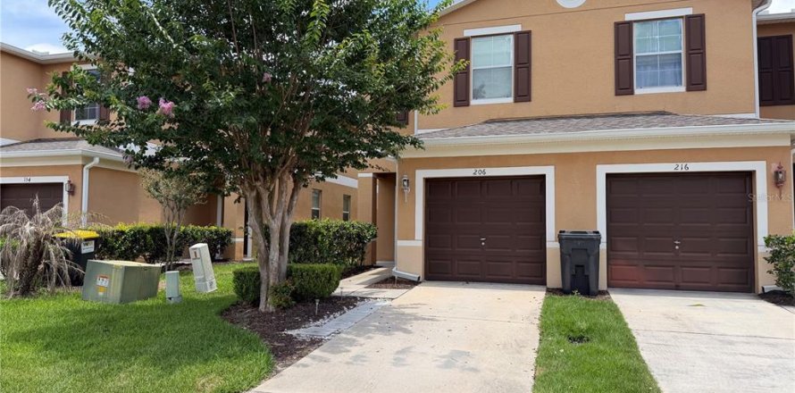 Adosado en Davenport, Florida 2 dormitorios, 142.14 m2 № 2100274