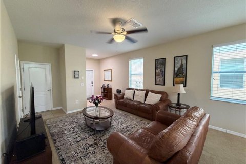 Adosado en alquiler en Davenport, Florida, 2 dormitorios, 142.14 m2 № 2100274 - foto 5