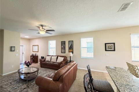 Adosado en alquiler en Davenport, Florida, 2 dormitorios, 142.14 m2 № 2100274 - foto 3