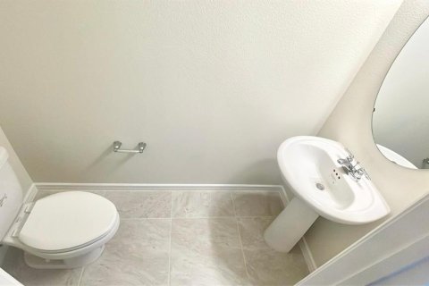 Townhouse in Davenport, Florida 3 bedrooms, 157.84 sq.m. № 2329627 - photo 6