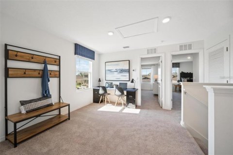 Casa en alquiler en Wimauma, Florida, 4 dormitorios, 209.96 m2 № 1910796 - foto 4