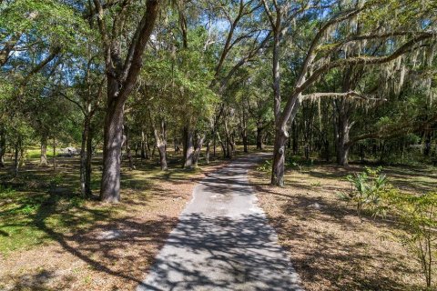 House in Dunnellon, Florida 3 bedrooms, 222.87 sq.m. № 1613187 - photo 3