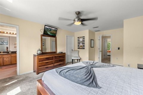 Villa ou maison à vendre à Clermont, Floride: 5 chambres, 212 m2 № 2314101 - photo 13