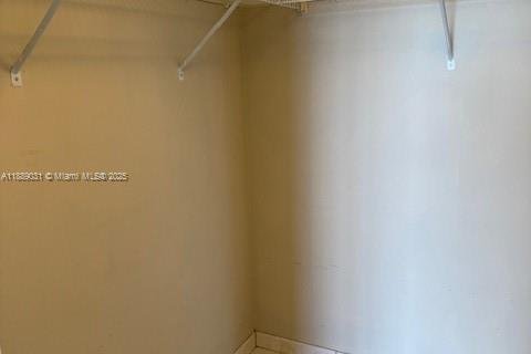 Condominio en alquiler en Miami Beach, Florida, 1 dormitorio, 78.78 m2 № 2012362 - foto 7