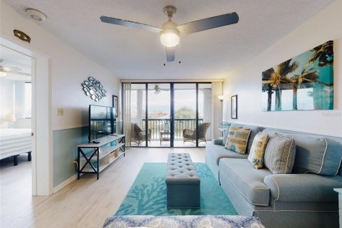 Condominio en venta en Cape Canaveral, Florida, 2 dormitorios, 111.48 m2 № 1560403 - foto 4