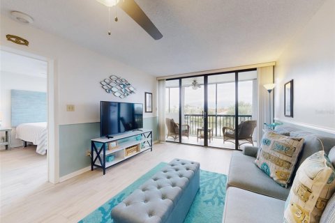 Condominio en venta en Cape Canaveral, Florida, 2 dormitorios, 111.48 m2 № 1560403 - foto 2