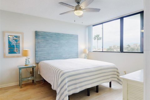 Condominio en venta en Cape Canaveral, Florida, 2 dormitorios, 111.48 m2 № 1560403 - foto 18