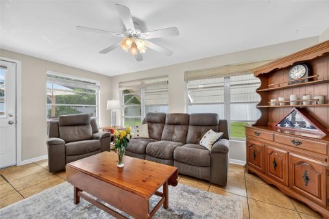 Villa ou maison à vendre à Clearwater, Floride: 2 chambres, 93 m2 № 1910687 - photo 22