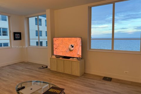 Copropriété à louer à Miami Beach, Floride: 2 chambres, 89.56 m2 № 2056750 - photo 9