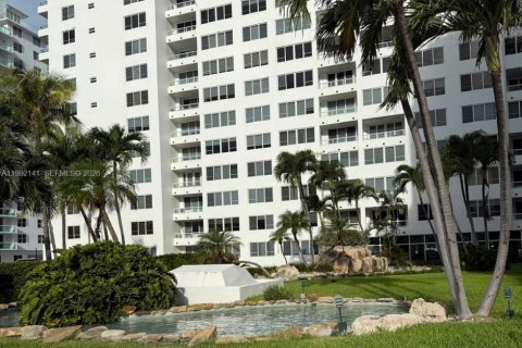 Copropriété à louer à Miami Beach, Floride: 2 chambres, 89.56 m2 № 2056750 - photo 22