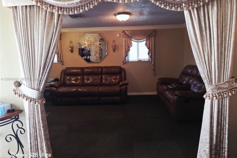 Купить виллу или дом в Майами, Флорида 3 спальни, 105.63м2, № 2068411 - фото 7