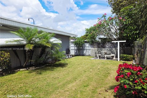 Купить виллу или дом в Майами, Флорида 3 спальни, 105.63м2, № 2068411 - фото 23