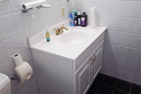 Купить виллу или дом в Майами, Флорида 3 спальни, 105.63м2, № 2068411 - фото 15