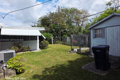 Купить виллу или дом в Майами, Флорида 3 спальни, 105.63м2, № 2068411 - фото 20