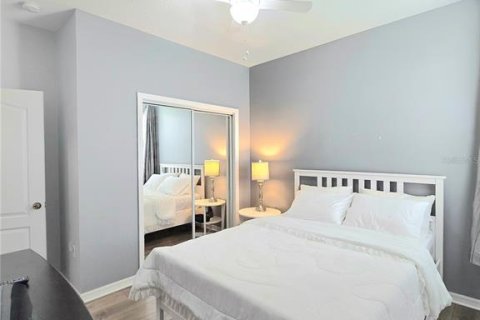 House in Orlando, Florida 3 bedrooms, 141.49 sq.m. № 2098309 - photo 29