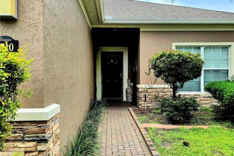 House in Orlando, Florida 3 bedrooms, 141.49 sq.m. № 2098309 - photo 5