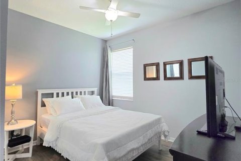 House in Orlando, Florida 3 bedrooms, 141.49 sq.m. № 2098309 - photo 30