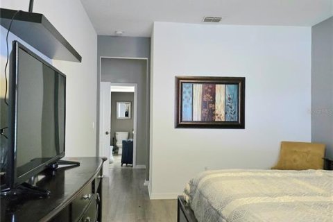 House in Orlando, Florida 3 bedrooms, 141.49 sq.m. № 2098309 - photo 23