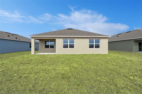 House in Apopka, Florida 3 bedrooms, 155.33 sq.m. № 2433479 - photo 23