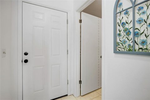 Townhouse in Gainesville, Florida 2 bedrooms, 115.57 sq.m. № 2384268 - photo 20