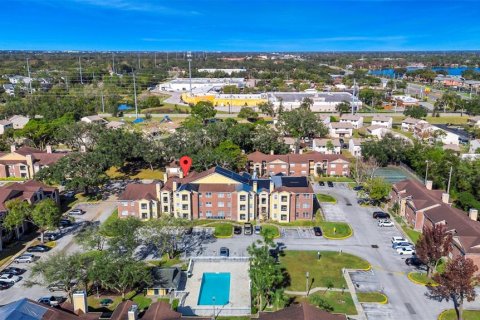 Condo in Orlando, Florida, 2 bedrooms  № 1570757 - photo 29