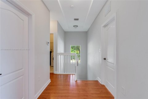 Villa ou maison à vendre à Doral, Floride: 4 chambres, 196.77 m2 № 1938594 - photo 27
