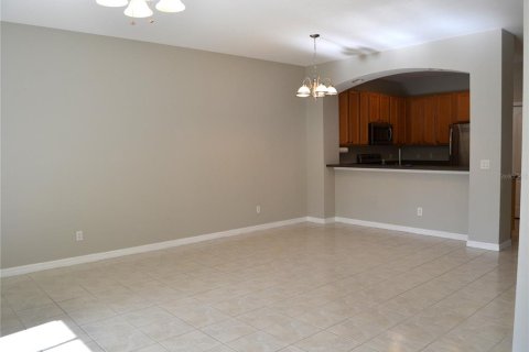 Townhouse in North Port, Florida 3 bedrooms, 134.34 sq.m. № 1680154 - photo 12