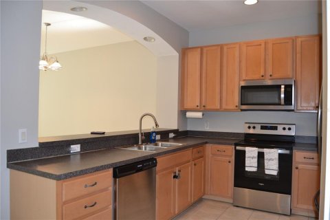 Townhouse in North Port, Florida 3 bedrooms, 134.34 sq.m. № 1680154 - photo 7