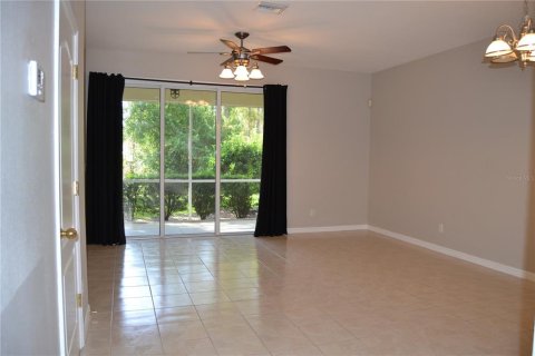 Townhouse in North Port, Florida 3 bedrooms, 134.34 sq.m. № 1680154 - photo 9
