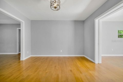 Villa ou maison à louer à Maitland, Floride: 3 chambres, 173.36 m2 № 2419847 - photo 8