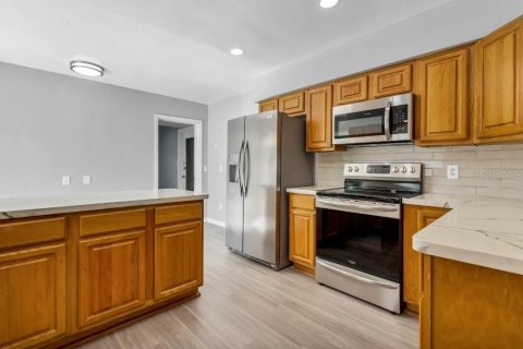 Villa ou maison à louer à Maitland, Floride: 3 chambres, 173.36 m2 № 2419847 - photo 11