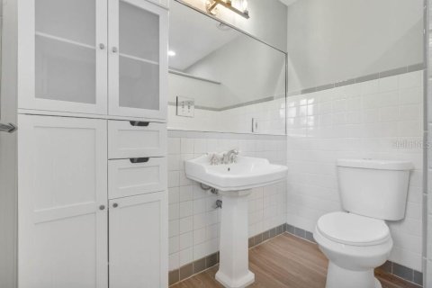Villa ou maison à louer à Maitland, Floride: 3 chambres, 173.36 m2 № 2419847 - photo 22