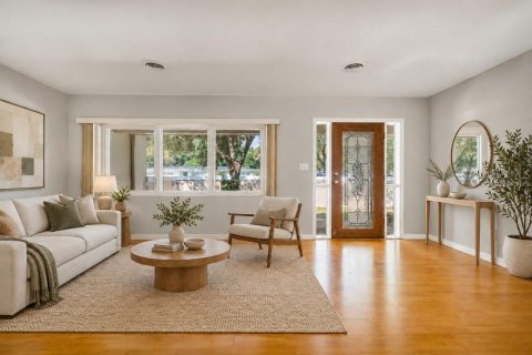 Villa ou maison à louer à Maitland, Floride: 3 chambres, 173.36 m2 № 2419847 - photo 4