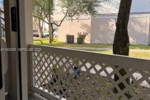 Снять в аренду кондоминиум в Хайалиа, Флорида 1 спальня, 58.71м2, № 1991375 - фото 22