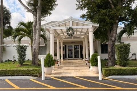 Снять в аренду кондоминиум в Хайалиа, Флорида 1 спальня, 58.71м2, № 1991375 - фото 29