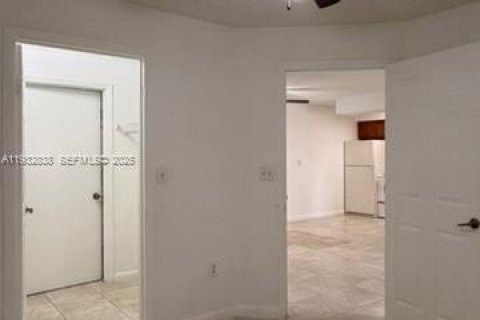 Снять в аренду кондоминиум в Хайалиа, Флорида 1 спальня, 58.71м2, № 1991375 - фото 14