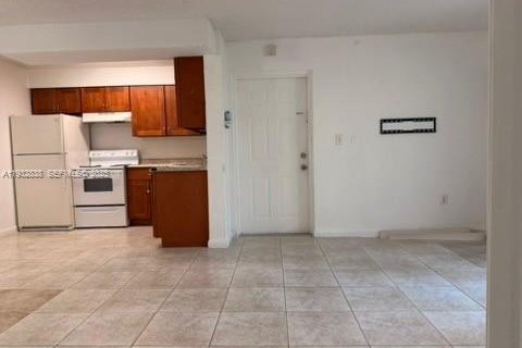 Снять в аренду кондоминиум в Хайалиа, Флорида 1 спальня, 58.71м2, № 1991375 - фото 8