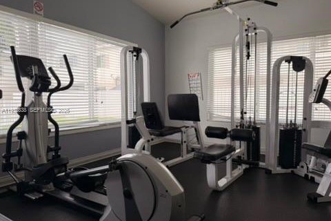 Снять в аренду кондоминиум в Хайалиа, Флорида 1 спальня, 58.71м2, № 1991375 - фото 4