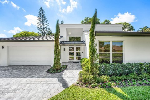 House in Delray Beach, Florida 3 bedrooms, 241.27 sq.m. № 2146346 - photo 2