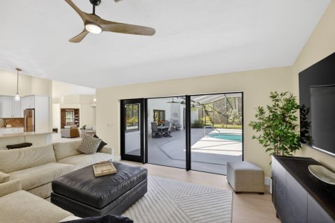 House in Wellington, Florida 4 bedrooms, 335.38 sq.m. № 2173882 - photo 20