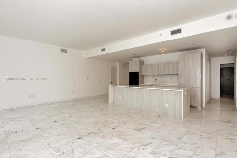 Copropriété à louer à Miami, Floride: 3 chambres, 306.02 m2 № 1888341 - photo 8