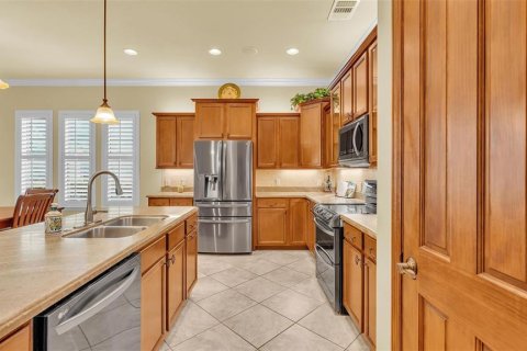 House in Lakeland, Florida 4 bedrooms, 268.02 sq.m. № 1511002 - photo 6