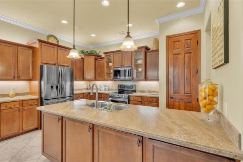 House in Lakeland, Florida 4 bedrooms, 268.02 sq.m. № 1511002 - photo 18