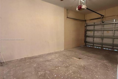 Touwnhouse à louer à Hallandale Beach, Floride: 2 chambres, 151.99 m2 № 1966818 - photo 29
