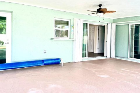 Villa ou maison à vendre à Port Charlotte, Floride: 2 chambres, 106.09 m2 № 2398713 - photo 9