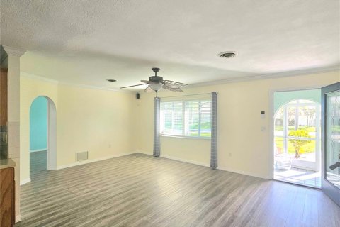 Villa ou maison à vendre à Port Charlotte, Floride: 2 chambres, 106.09 m2 № 2398713 - photo 30