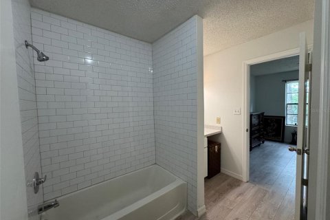 Condominio en venta en Altamonte Springs, Florida, 1 dormitorio, 75.16 m2 № 1806819 - foto 16